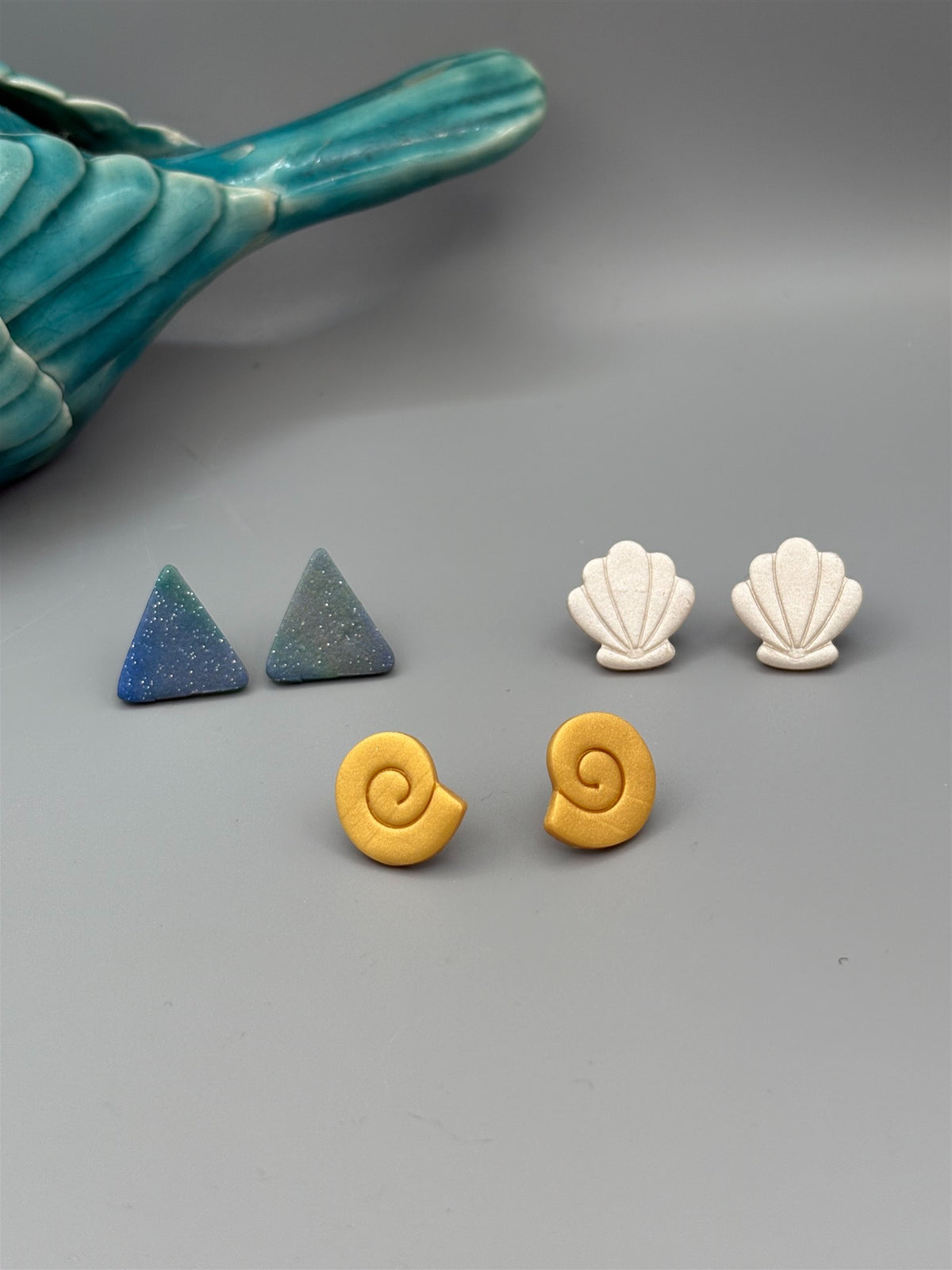 Triangles, Coquillages en spirale, Boucles d'oreilles clous coquillages