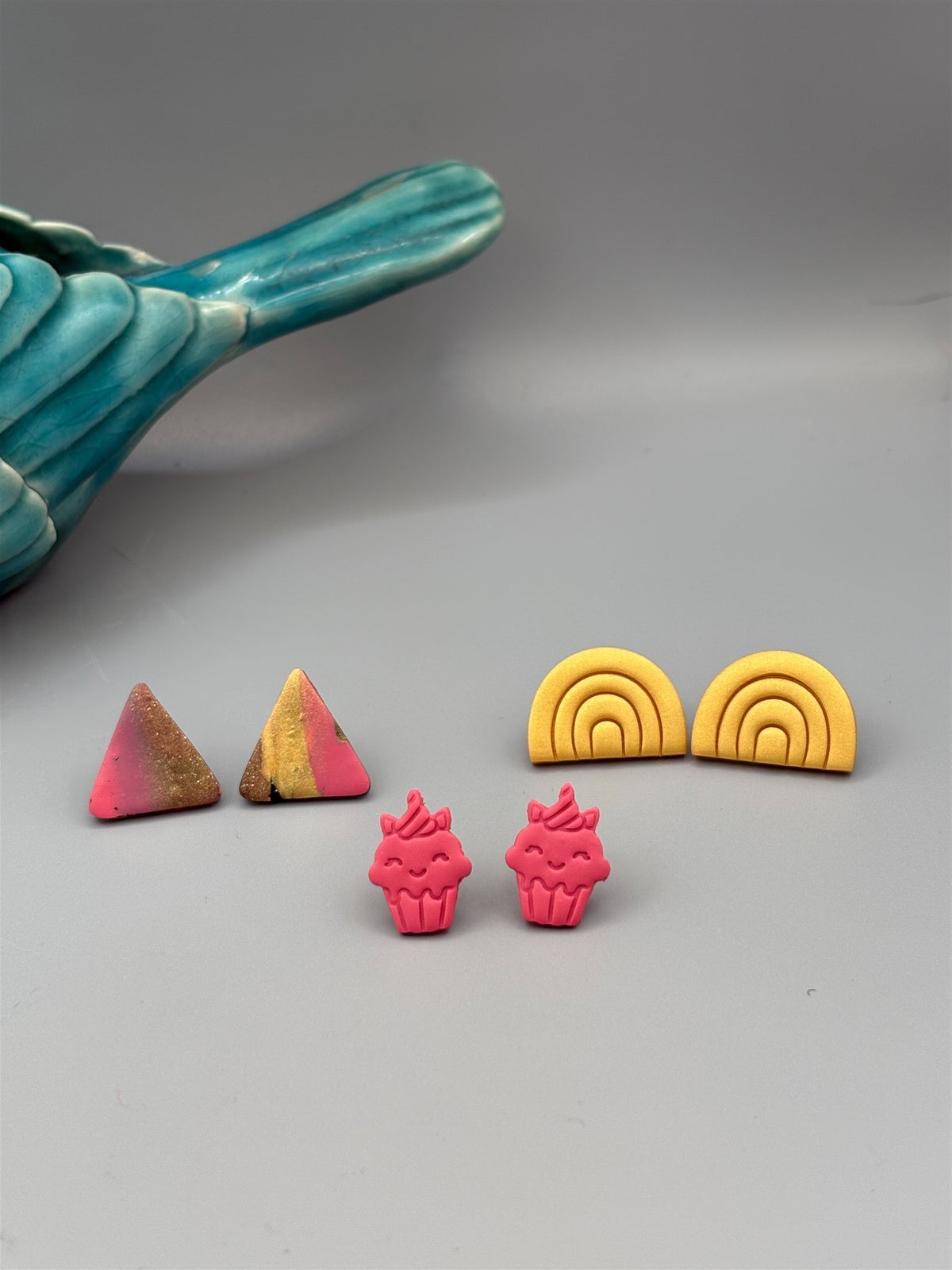 Boucles d'oreilles clous Arc-en-ciel, Triangles, Cupcakes