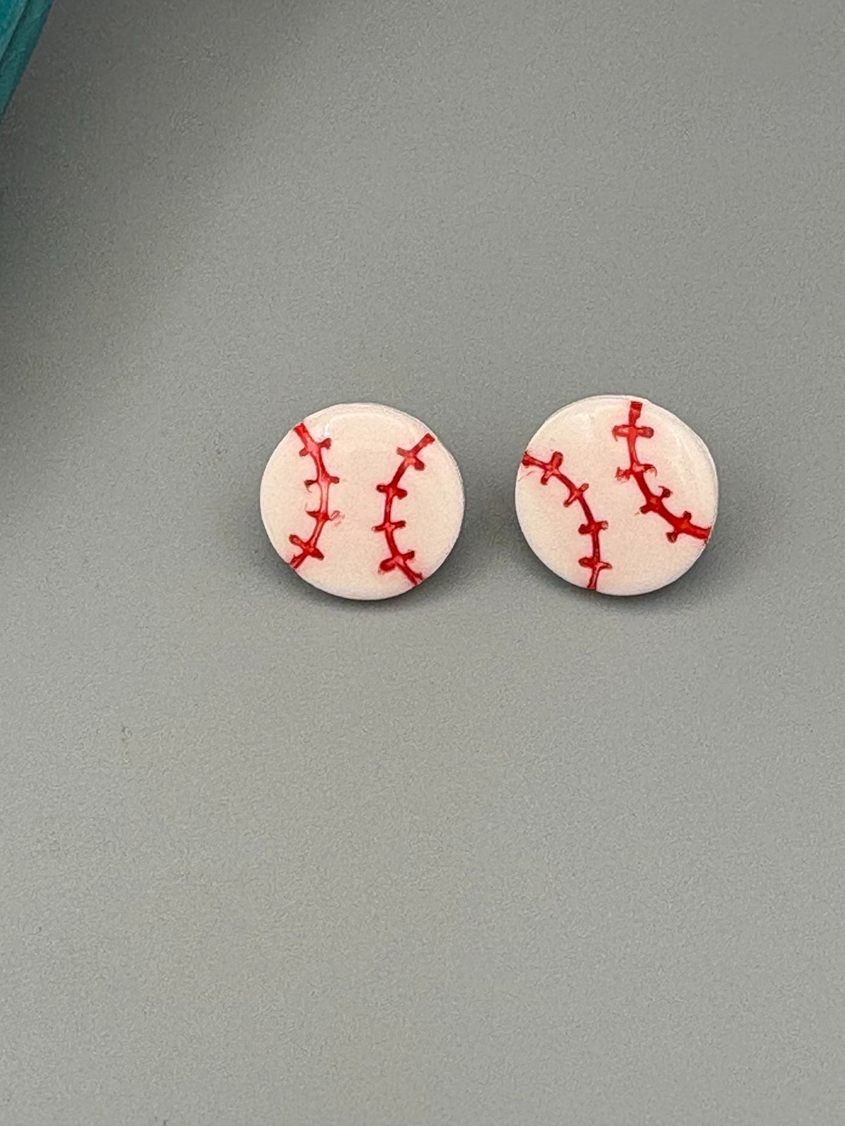 Boucles d'oreilles clous de baseball