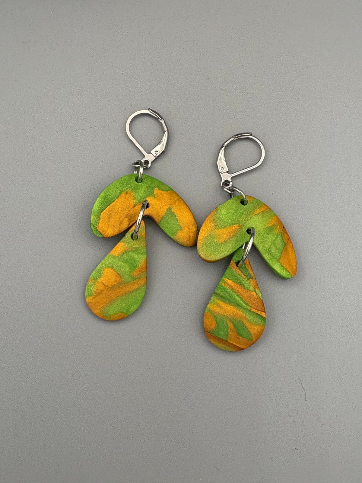 Green & Gold Curve & Drop Dangle Earrings - handcrafted polymer clay earrings by Lakeside Clay