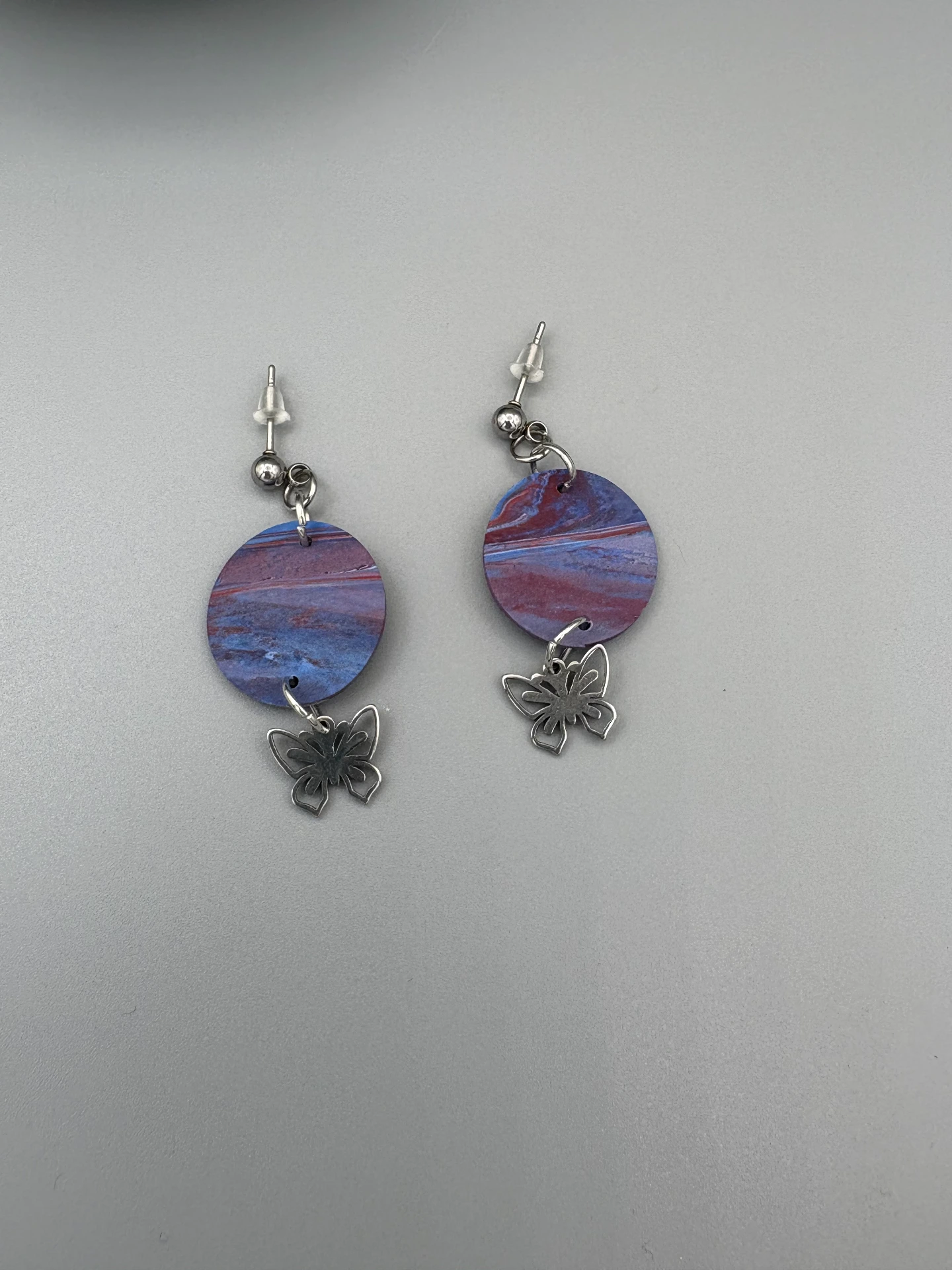 [26-1] Red & Blue with Butterflies 