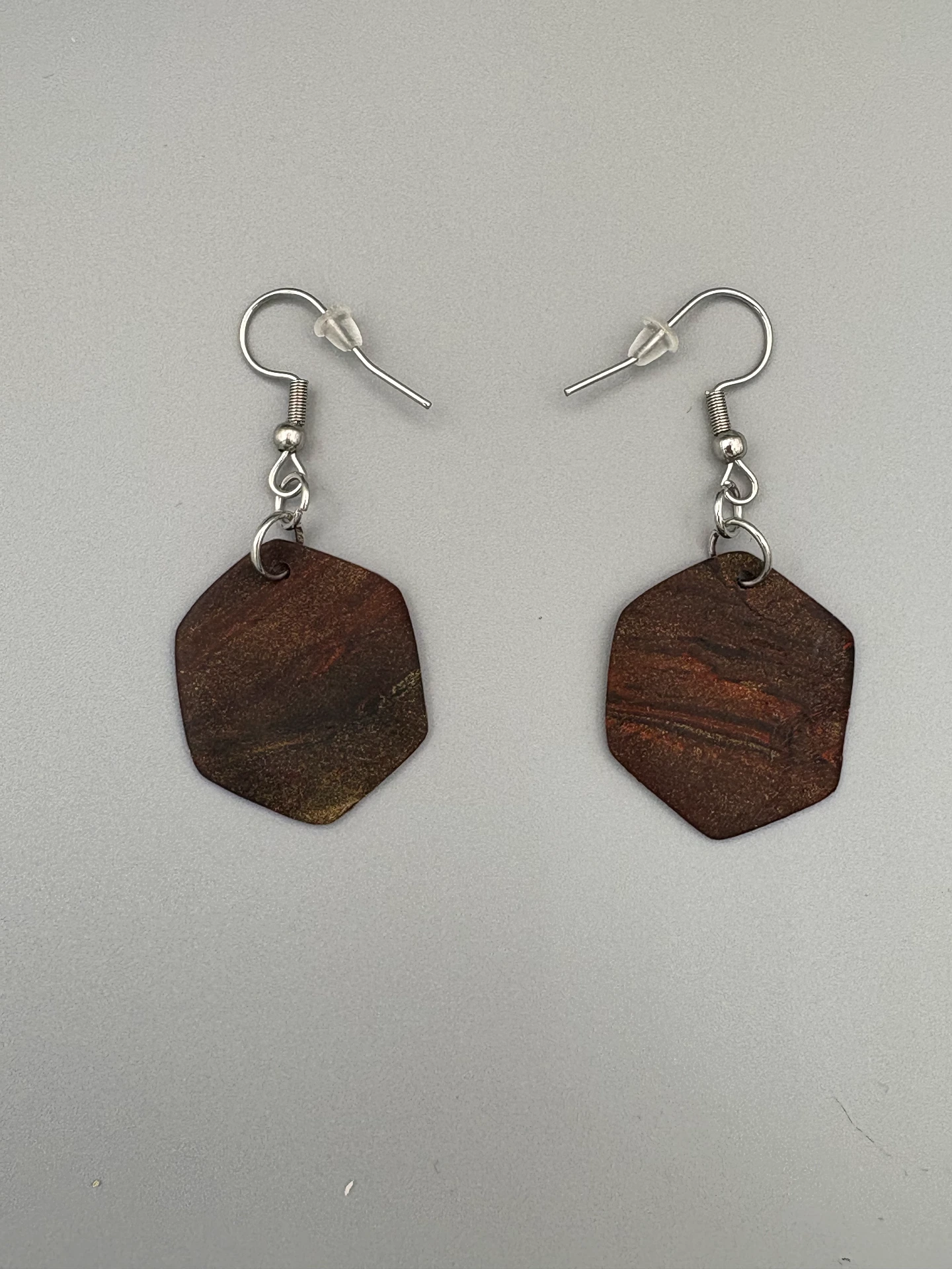 [36-4] Mahogany Hexagons