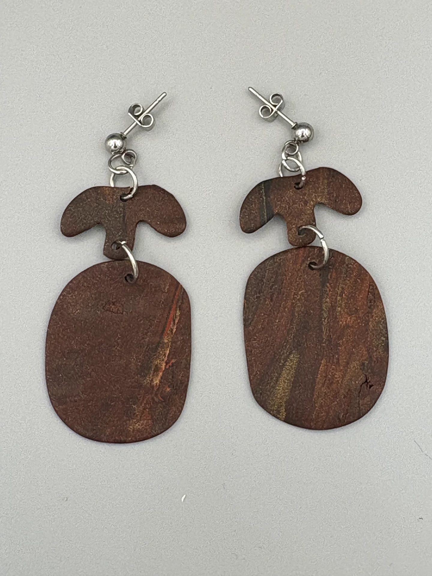 [36-6] Mahogany T's & Ovals