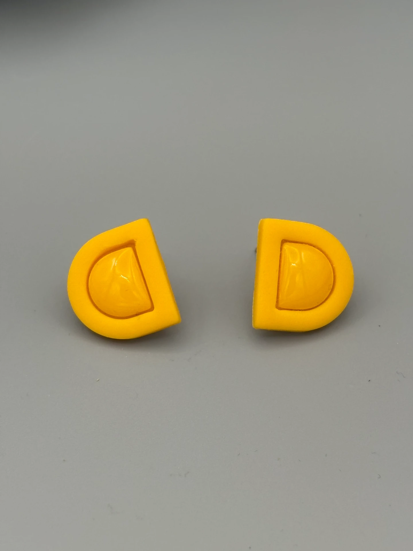 Yellow Semi Circles