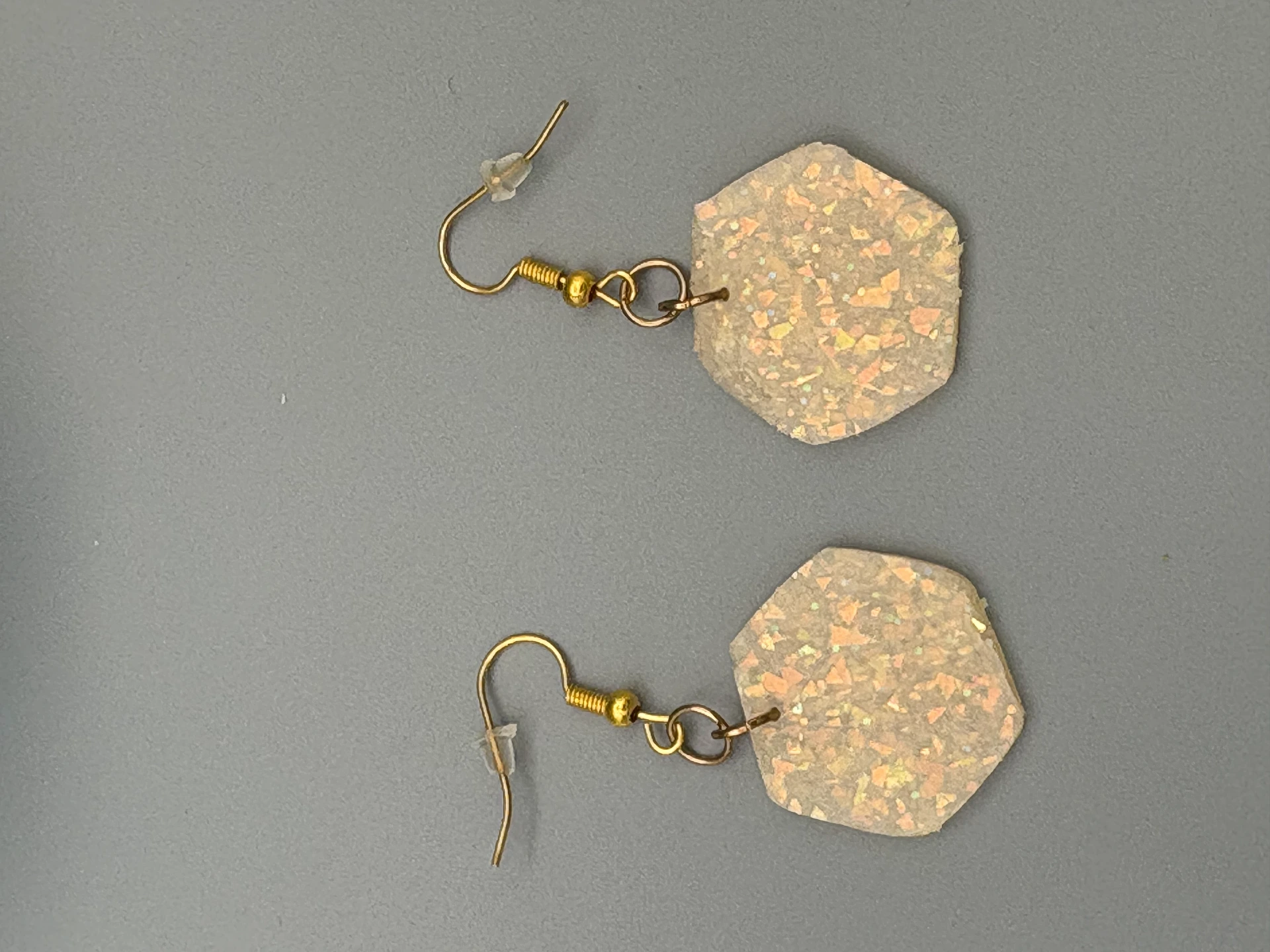 [43-9] White Opalescent Hexagons