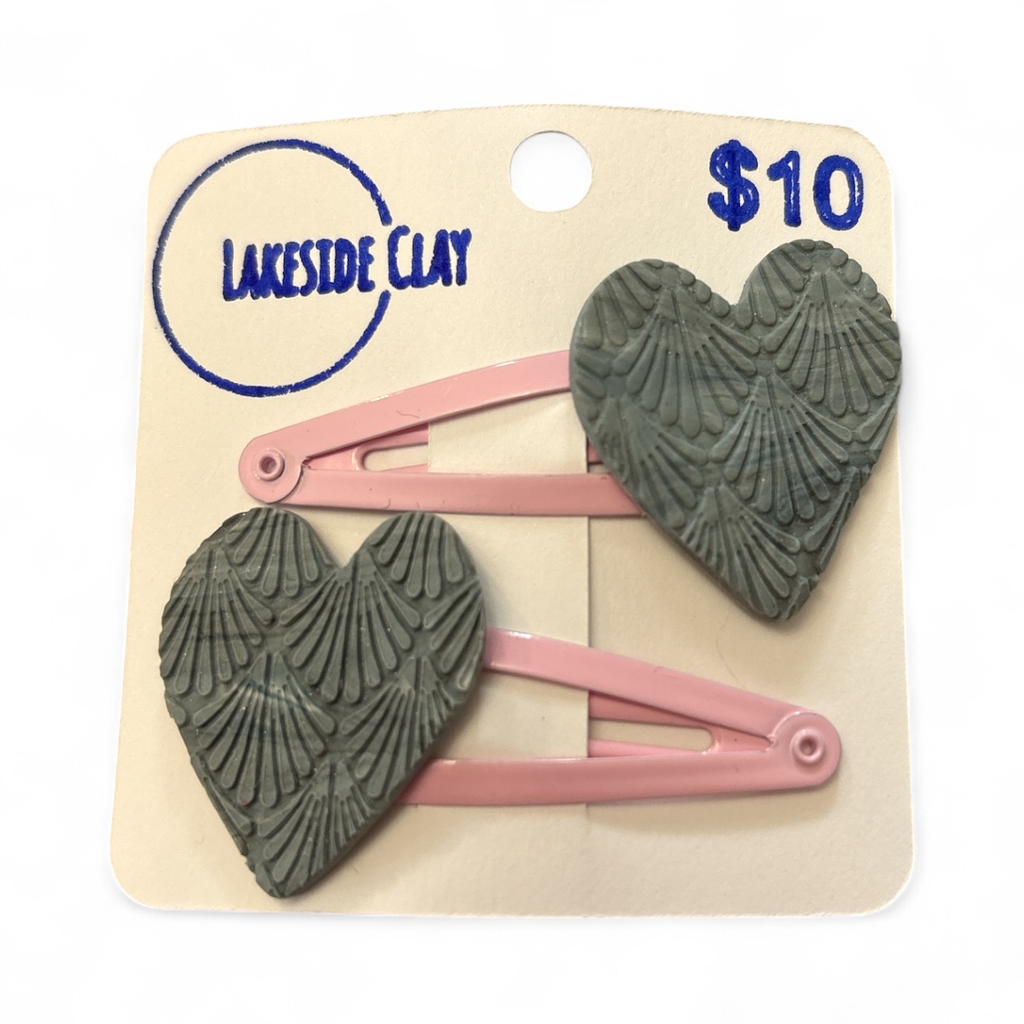 [16-77] Blue Heart Hair Clips