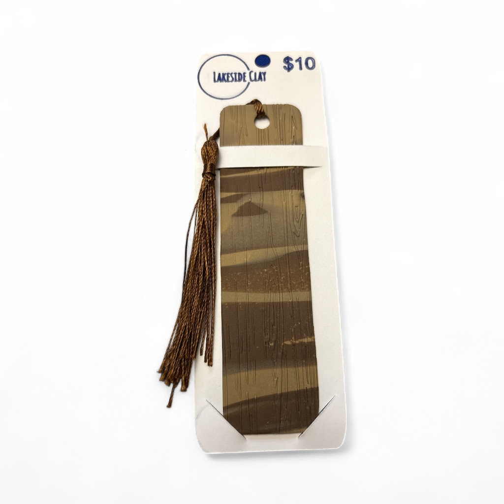 [22-92] Brown Twist Wood Grain Bookmark