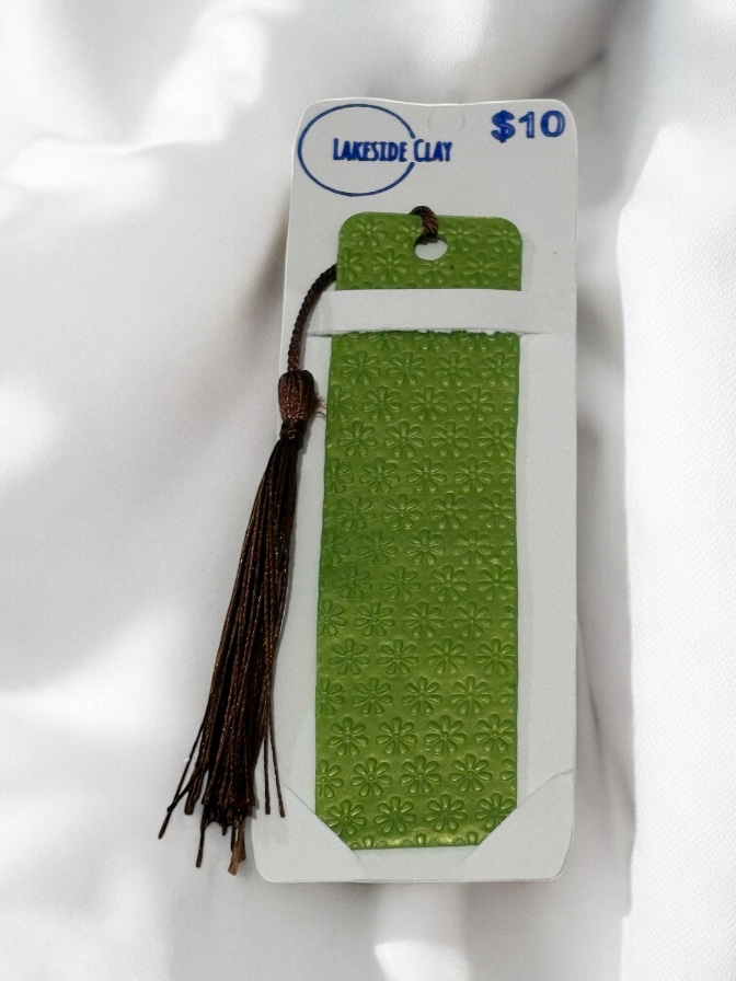Green Daisies Bookmark