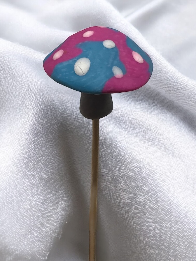 [P-31] Pink & Blue Mushroom Plant Stake