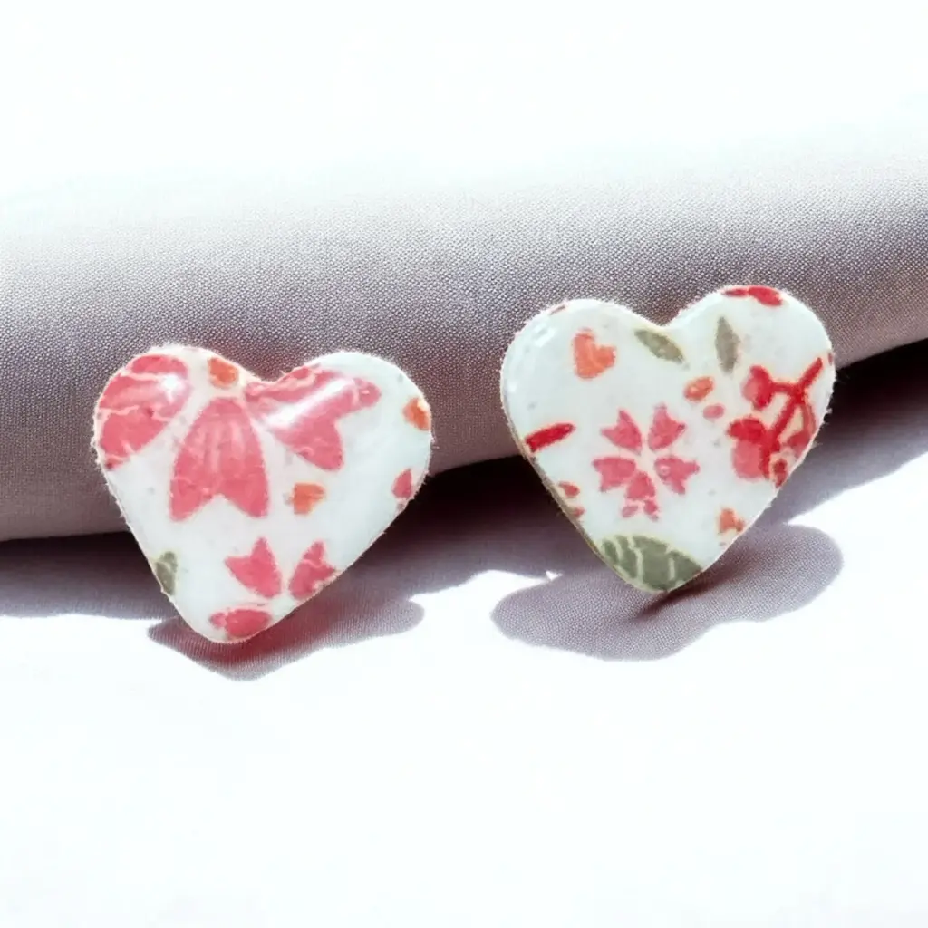 Flower Pattern Heart Studs
