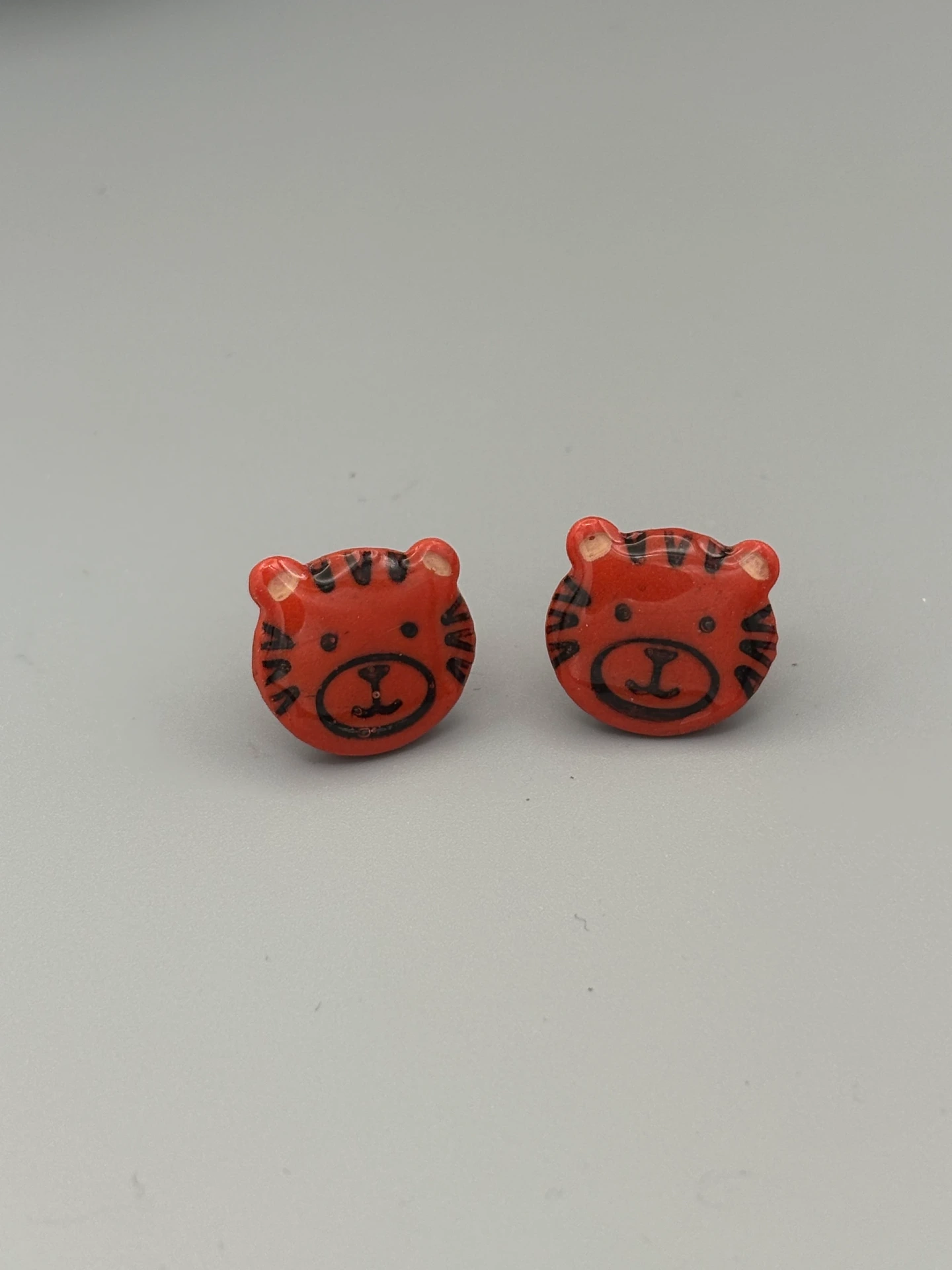Tiger Studs