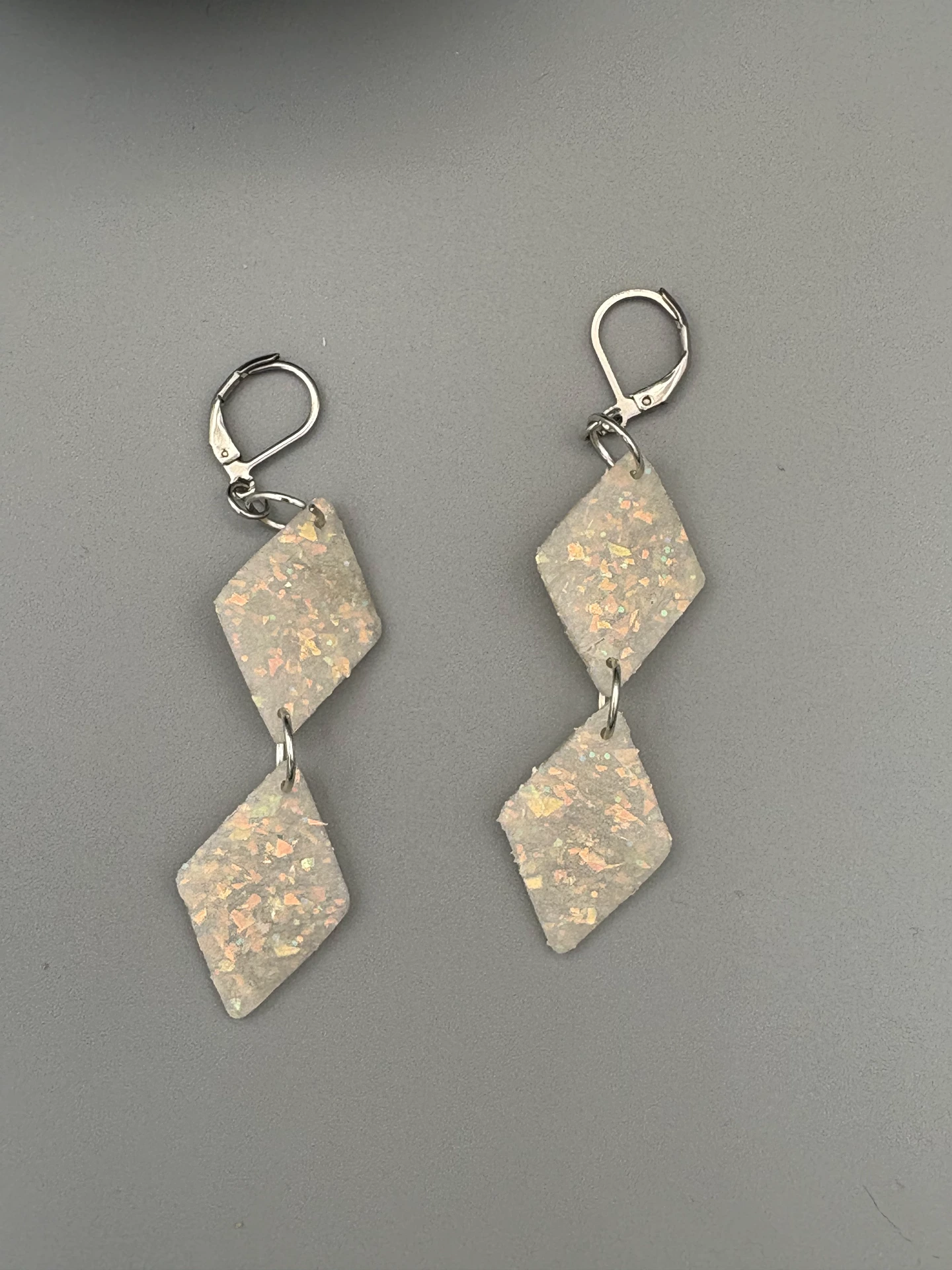 Opalescent Double Diamonds