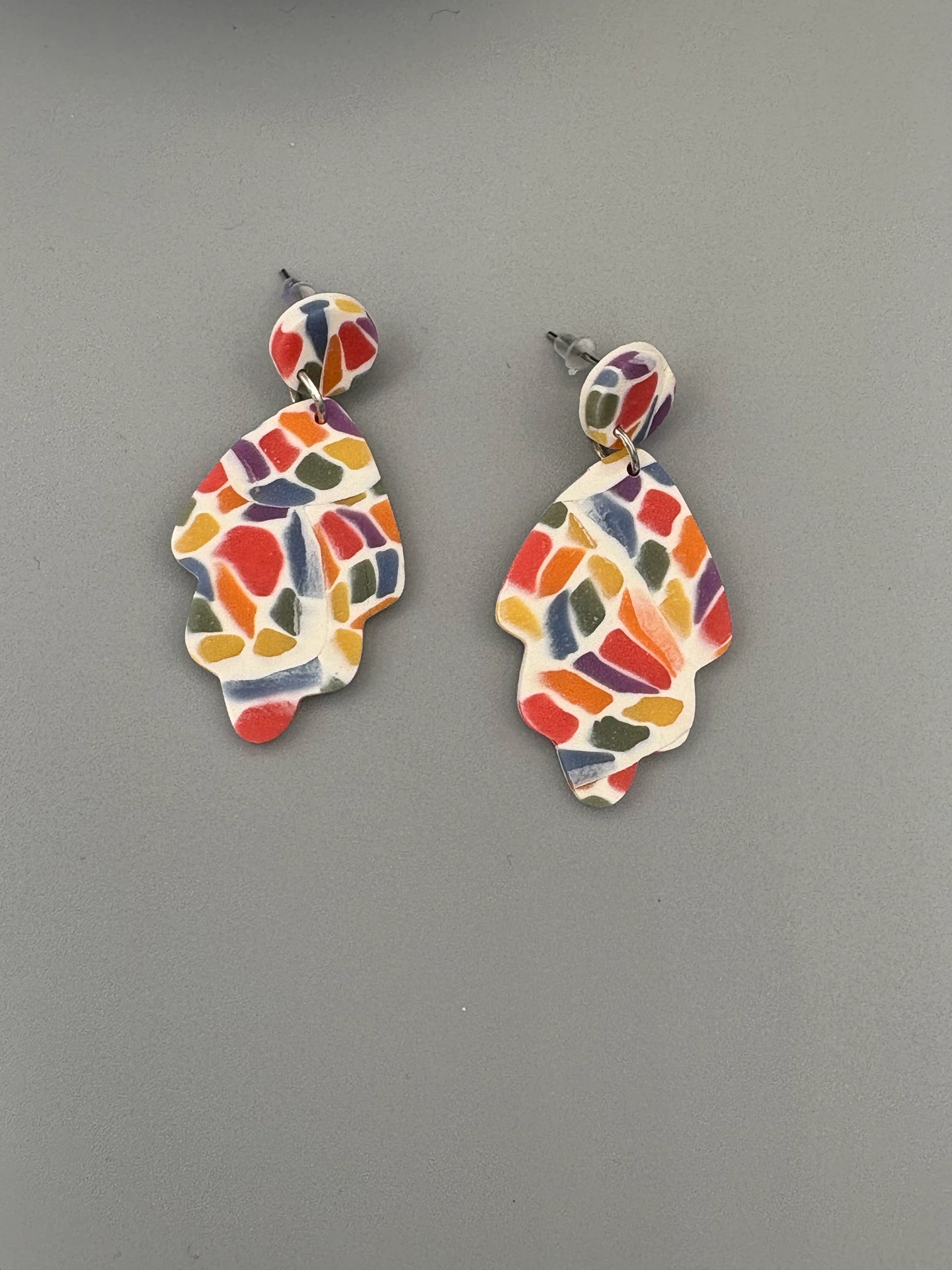 Rainbow Mosaic Leaves