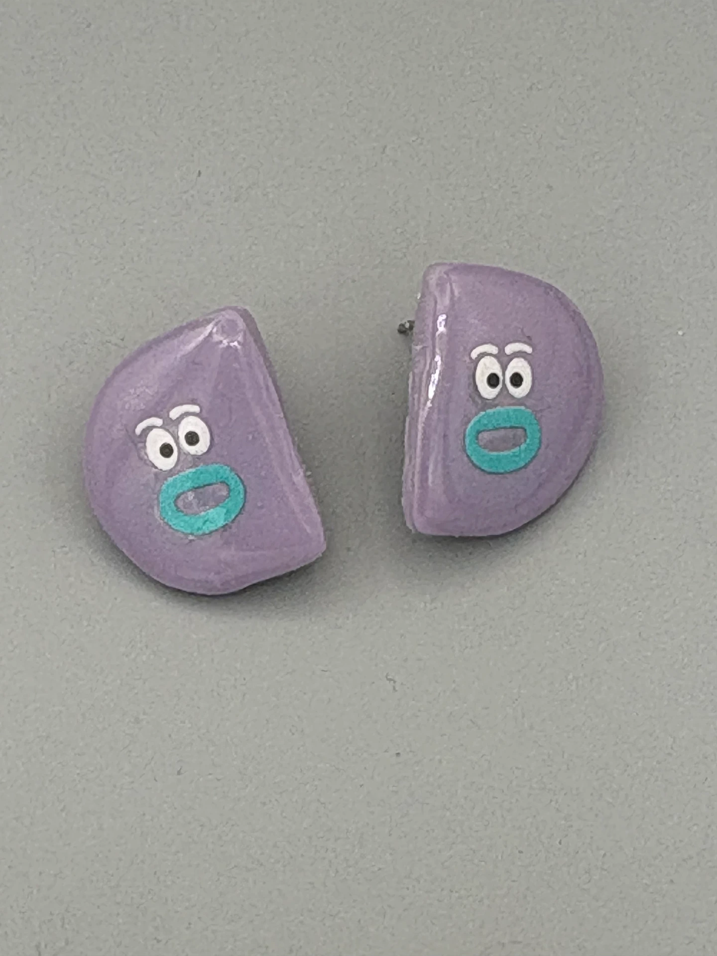 Lilac Semi Circle Funny Faces