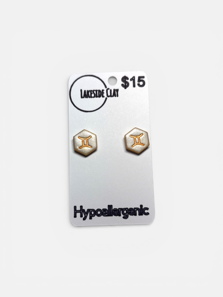 [69-10] Gemini Studs