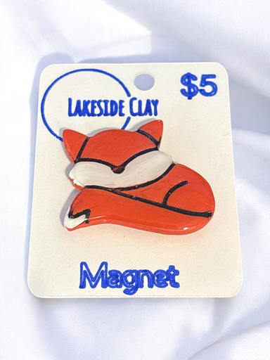 [Q-12] Fox Magnet