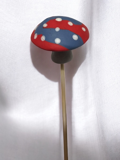 [P-33] Red & Blue Mushroom Plant Stake