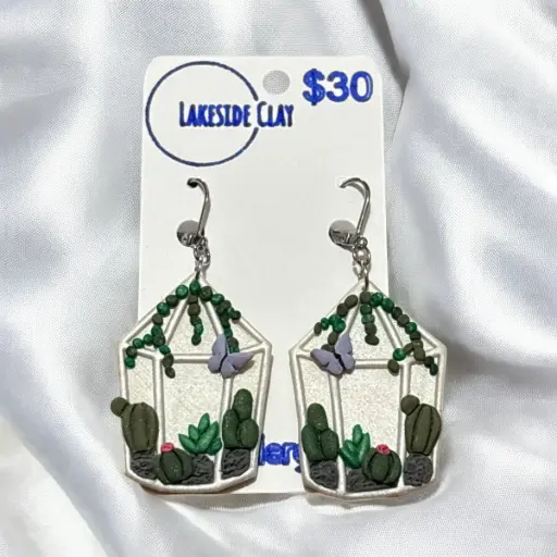 [67-1] Succulent Butterfly Terrariums
