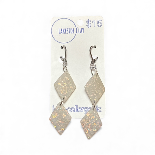 [43-18] Opalescent Double Diamonds