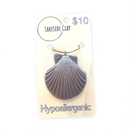 [35-17] 3D Shell Pendant